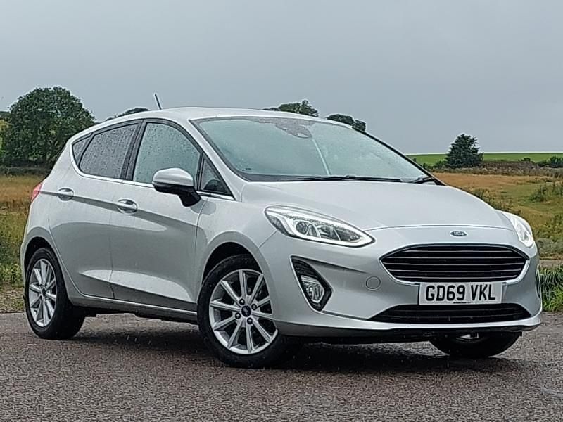 Silver Used 2020 Ford Fiesta Titanium Hatchback | £9,998 (Fair price) - Image 1/4