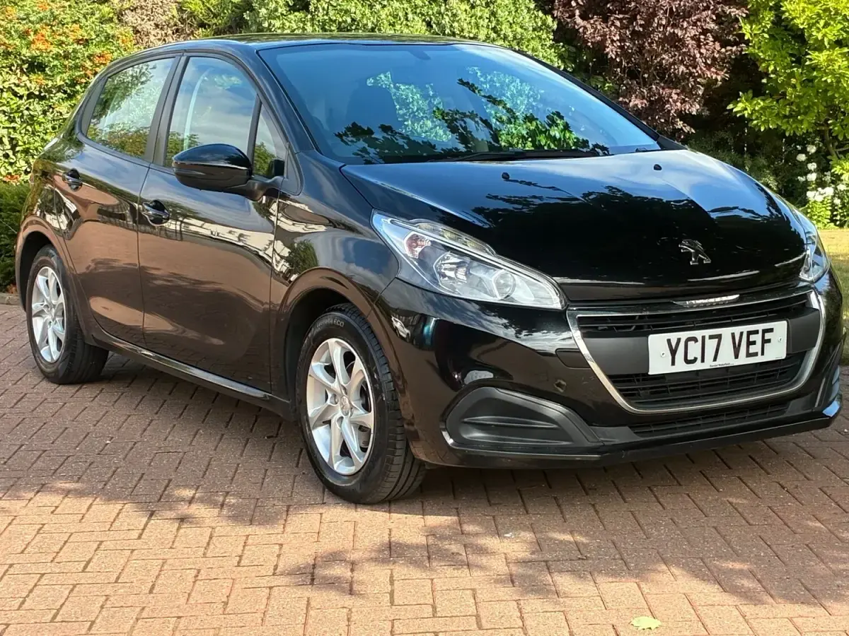 Used Peugeot 208 Active 2017 Black Hatchback