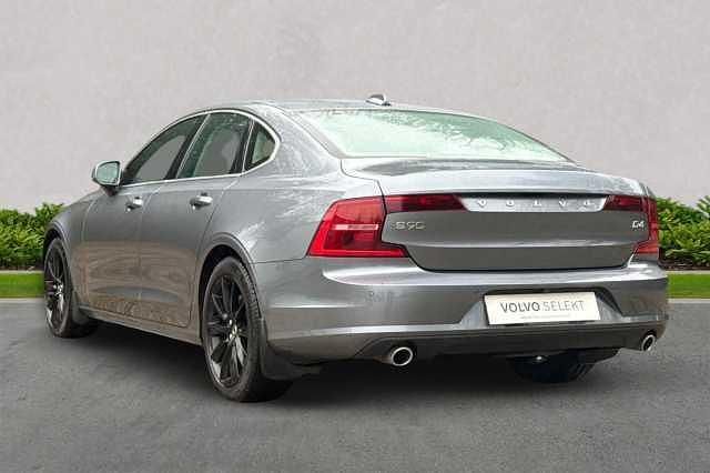 Used Volvo S90 Momentum 190 HP (139 kW) 2019 Sedan