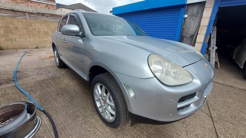 Usado Porsche Cayenne 2003 Prateado SUV