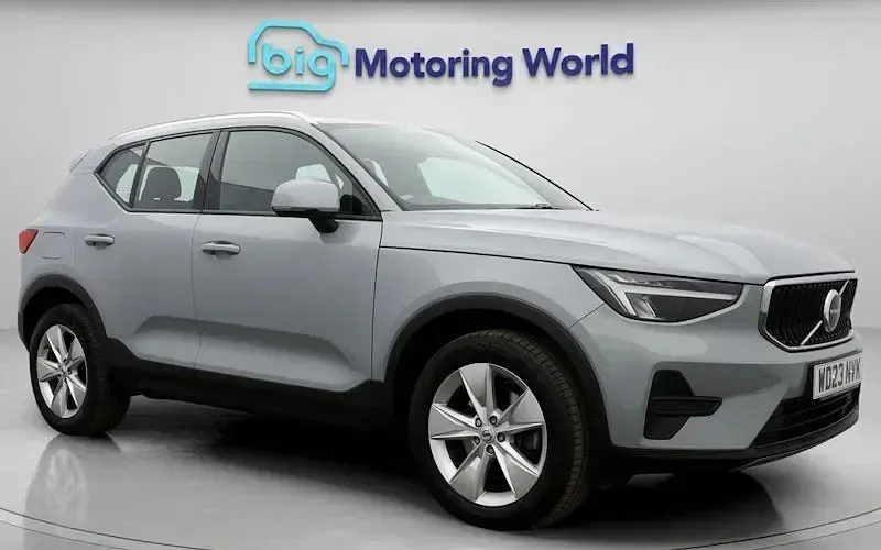 Used Volvo XC40 Core 163 HP (119 kW) 2023 SUV