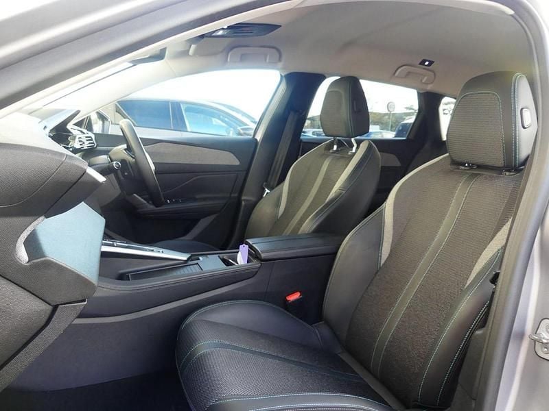 Used Peugeot 308 SW Allure Premium 129 HP (94 kW) 2022 Grey Estate