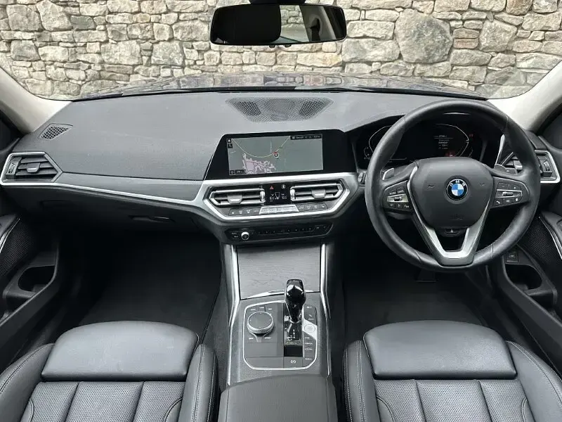 Used BMW 320 Comfort Edition 181 HP (133 kW) 2021 Blue Sedan