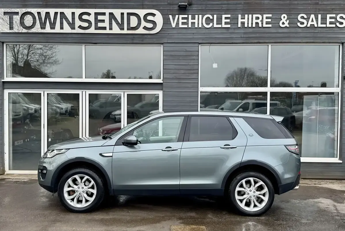 Used Land Rover Discovery Sport HSE 180 HP (132 kW) 2015 Grey SUV
