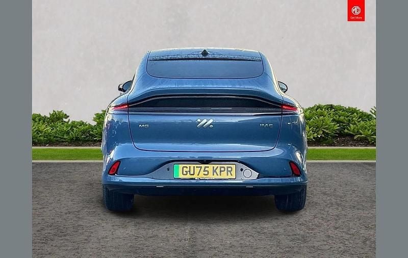 New MG IM6 300 kW (408 HP) 2025 Blue SUV
