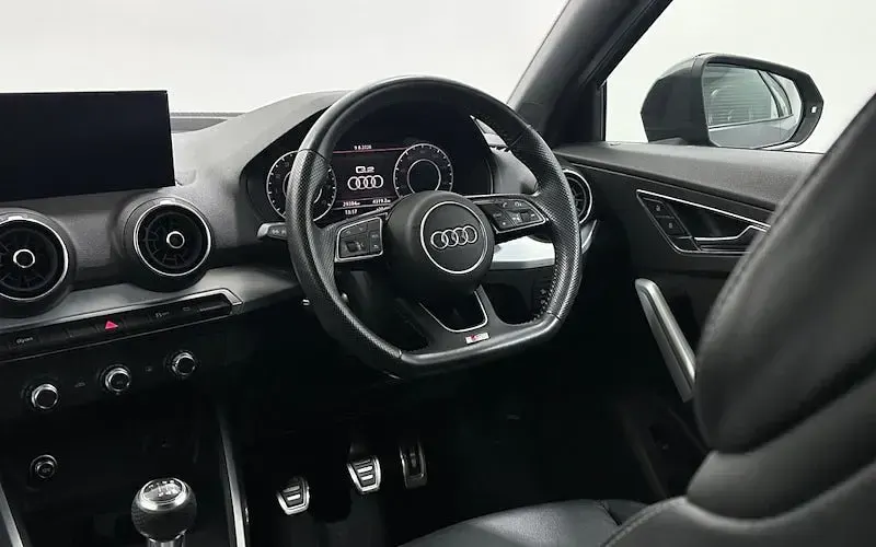 Used Audi Q2 S-Line 116 HP (85 kW) 2020 Grey SUV