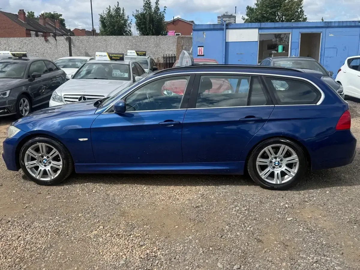 Used BMW 318 M Sport 2012 Blue Estate