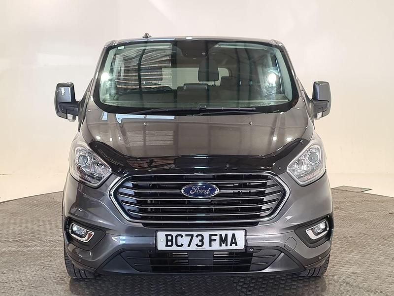Used Ford Tourneo Custom Titanium 130 HP (95 kW) 2024 Grey Van