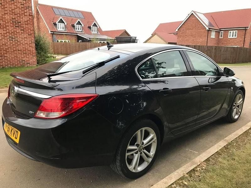 Used Vauxhall Insignia SRi 160 HP (117 kW) 2012 Black Hatchback