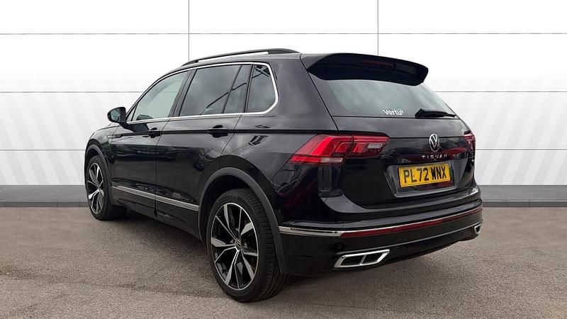Used VW Tiguan R-line 190 HP (139 kW) 2022 Black SUV