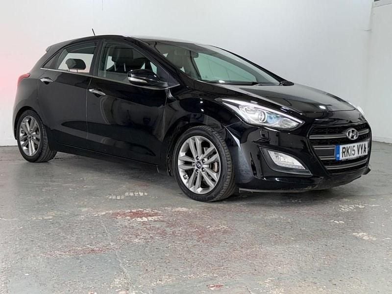 Black Used 2015 Hyundai i30 Premium Hatchback | £5,795 (Fair price) - Image 1/4