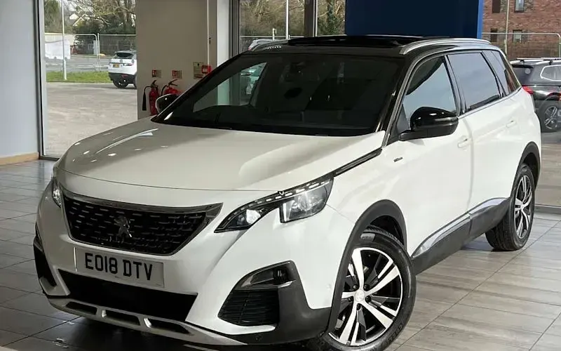 Used Peugeot 5008 GT-line 131 HP (96 kW) 2018 White SUV