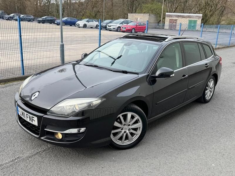 Used Renault Laguna III Dynamique 150 HP (110 kW) 2011 Black Estate