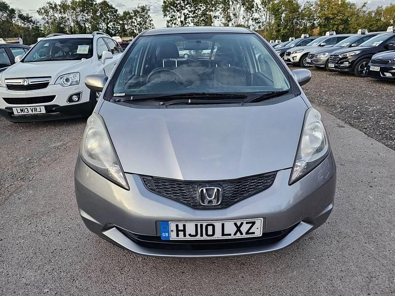 Silver Used 2010 Honda Jazz ES Hatchback | £6,000 (Fair price) - Image 1/4