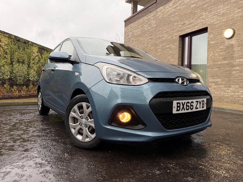 Used Hyundai i10 SE 2016 Blue Hatchback