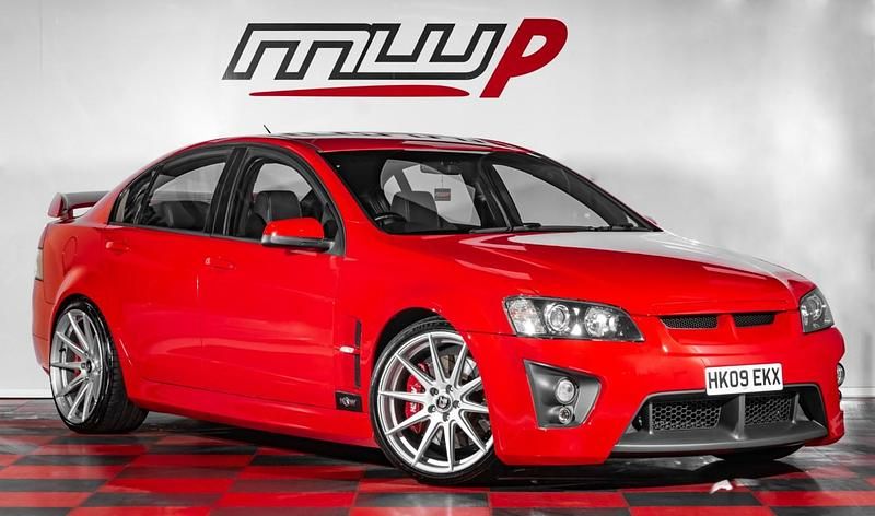 Second-hand Vauxhall VXR8 460 CP (338 kW) 2009 Roșu Berlinǎ