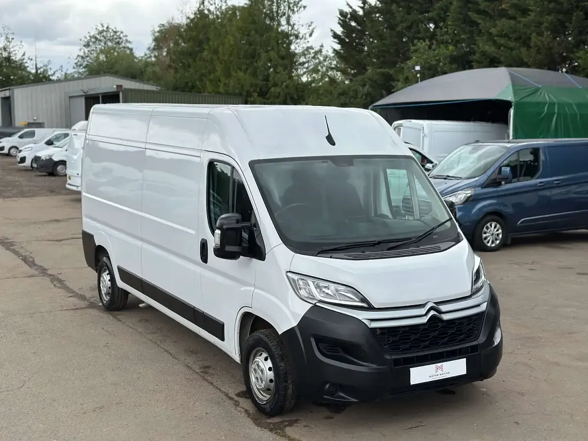Used Citroën Relay 140 HP (102 kW) 2024 White Van