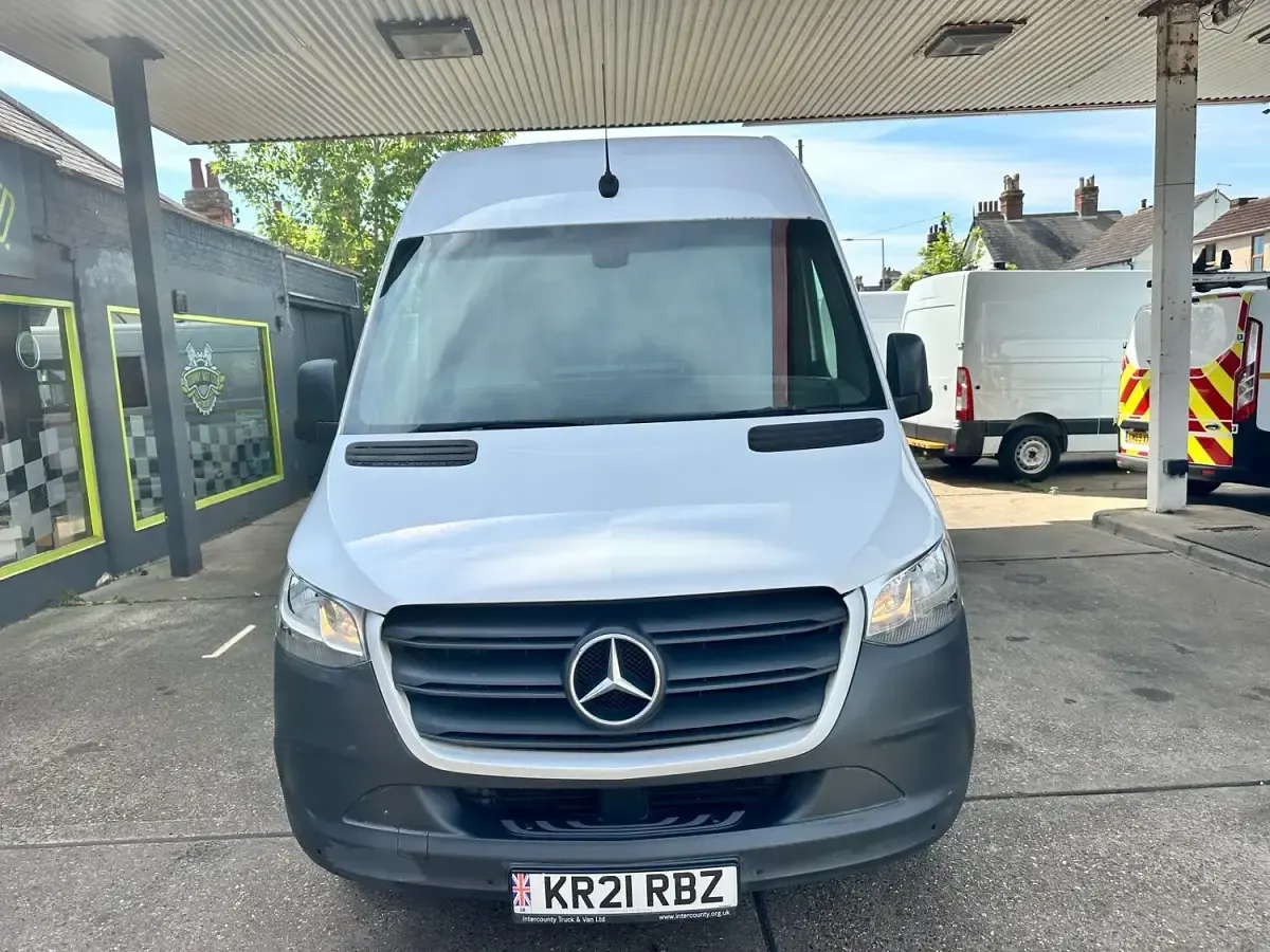 Used Mercedes Sprinter Premium 2021 White Van