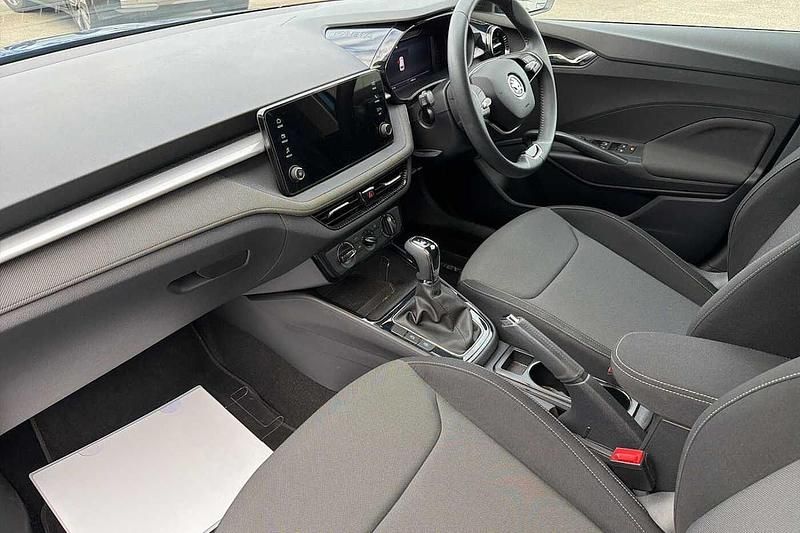 Used Skoda Fabia Colour Edition 85 HP (62 kW) 2024 Race blue metallic black magic pearl effect Hatchback