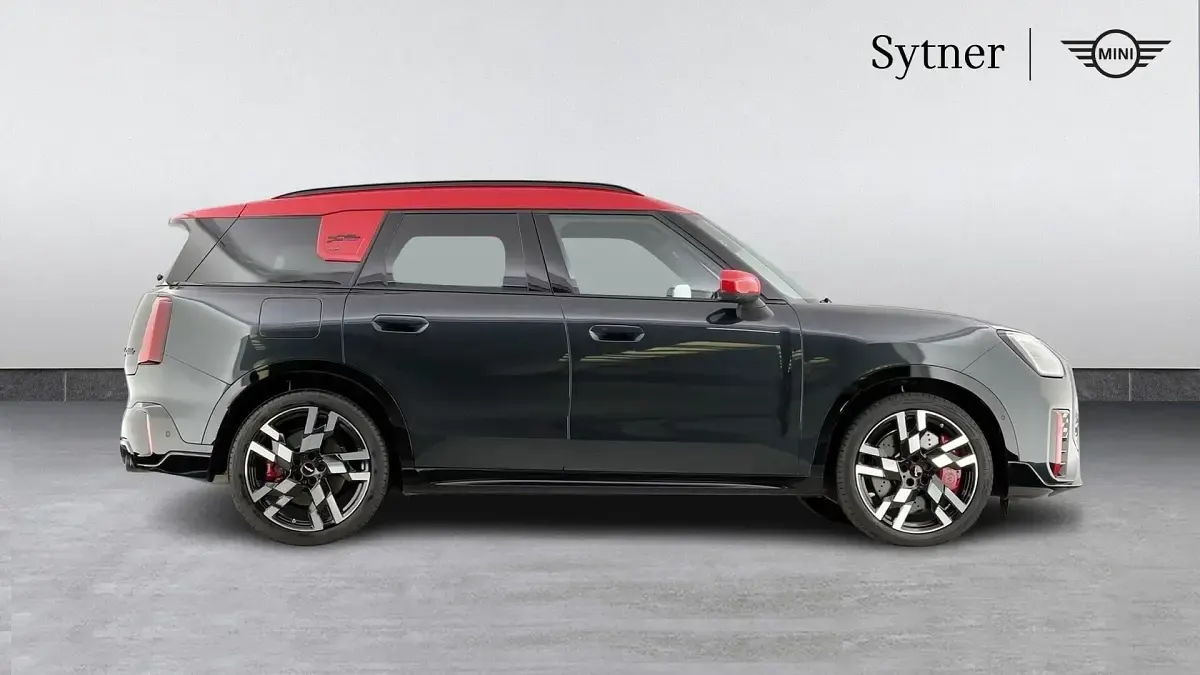 Used Mini John Cooper Works Countryman 296 HP (217 kW) 2024 Grey SUV