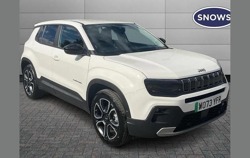 White Used 2024 Jeep Avenger EV Summit SUV | £17,415 (Good price) - Image 1/4