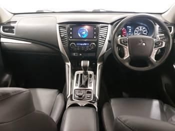 Used Mitsubishi Shogun 181 HP (133 kW) 2021 White SUV