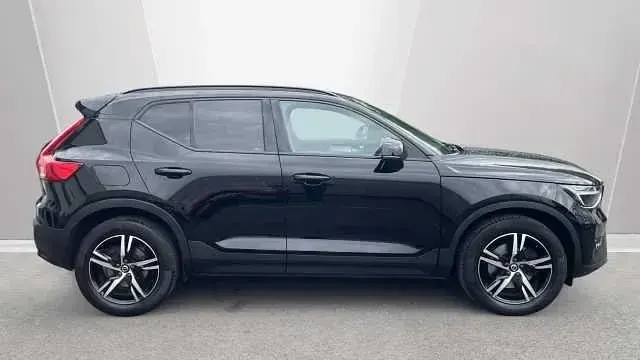 Used Volvo XC40 Plus 194 HP (142 kW) 2023 SUV