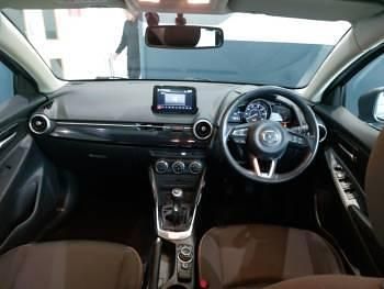 Used Mazda 2 75 HP (55 kW) 2021 Blue Hatchback
