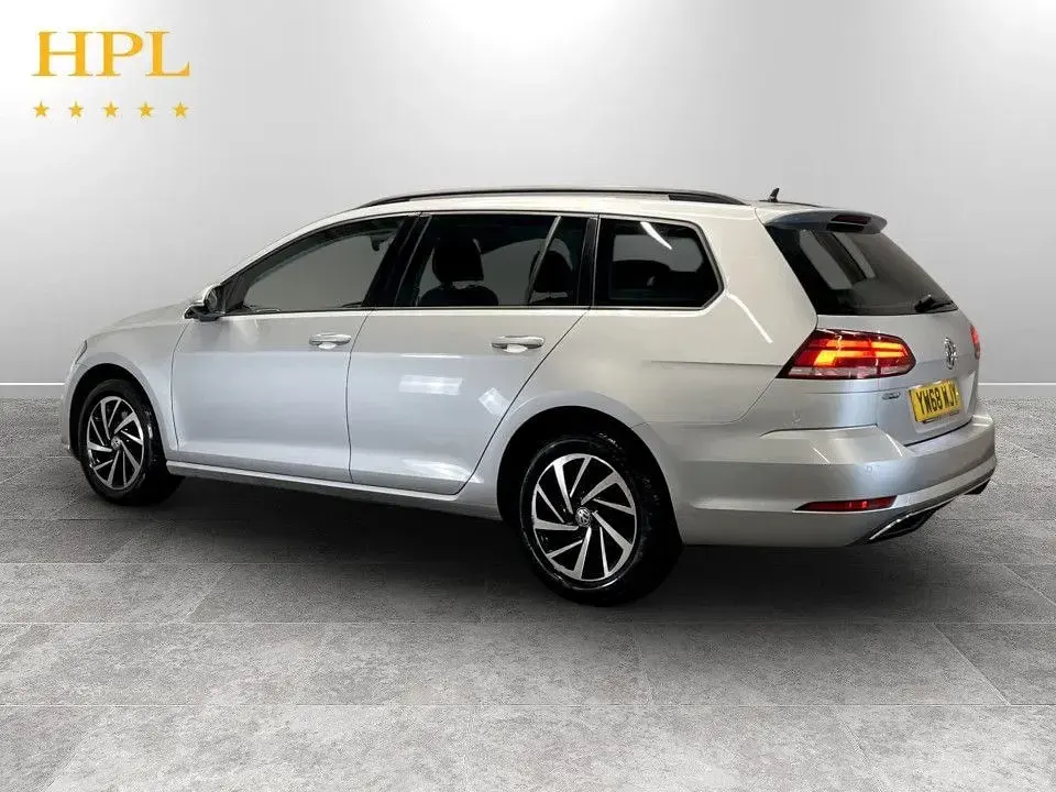 Second-hand VW Golf VII Match 115 CP (84 kW) 2019 Argintiu Break
