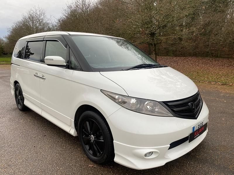 Used Honda Elysion 2008 White MPV