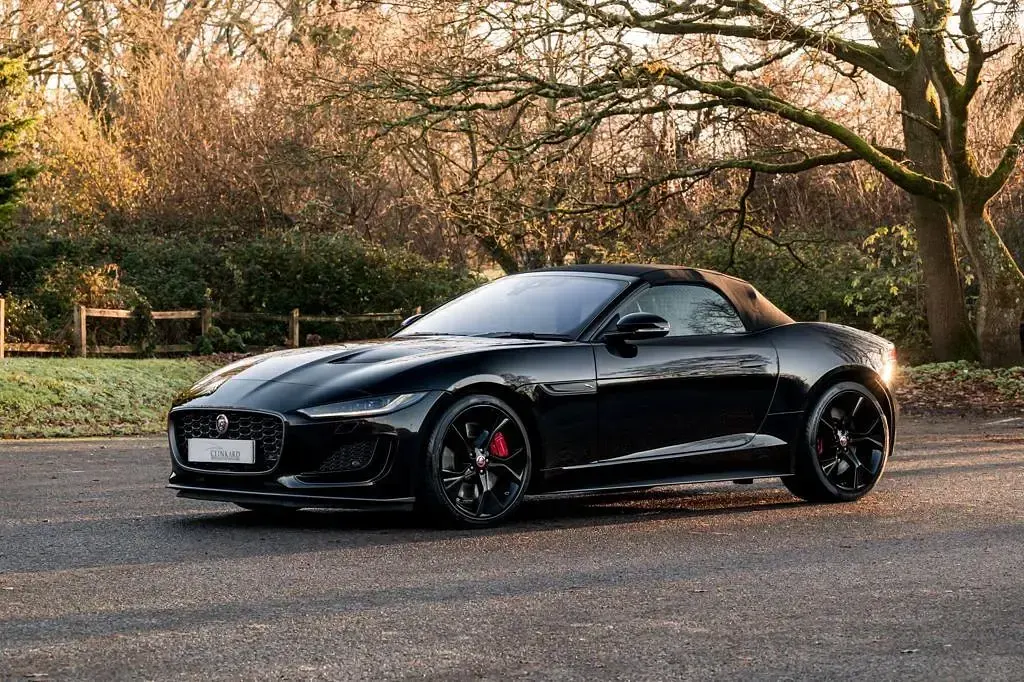 Used Jaguar F-Type First Edition 450 HP (330 kW) 2021 Black Cabriolet