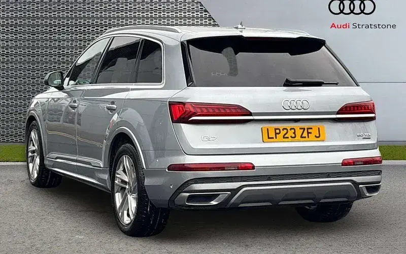 Used Audi Q7 Black Edition 286 HP (210 kW) 2023 Silver SUV