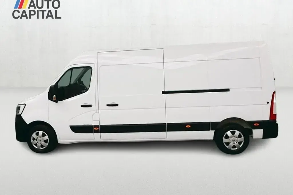 Used Renault Master Business 135 HP (99 kW) 2022 White MPV