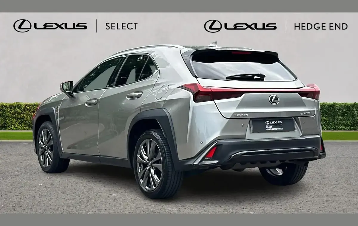 Used Lexus UX 250h Sport Design Packet 180 HP (132 kW) 2022 Silver SUV