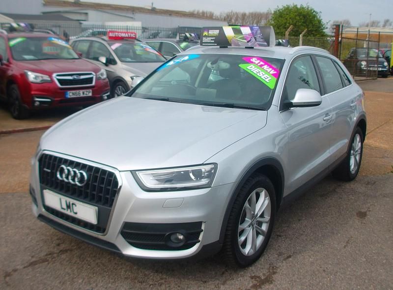 Begagnad Audi Q3 170 HK (125 kW) 2011 Silver SUV