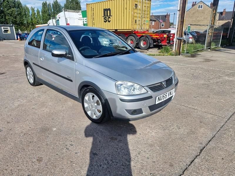 Silver Used 2006 Vauxhall Corsa Hatchback | £875 (Good price) - Image 1/4
