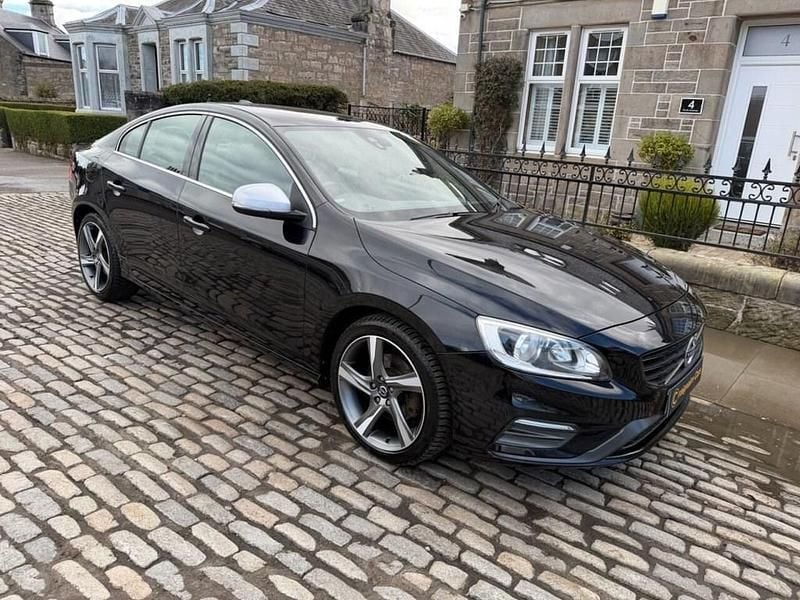 Used Volvo S60 R-Design 181 HP (133 kW) 2015 Black Sedan