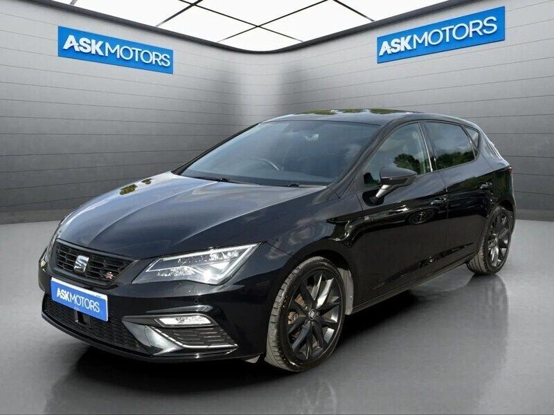Black Used 2020 Seat Leon Black Edition Hatchback | £13,199 (Fair price) - Image 1/4