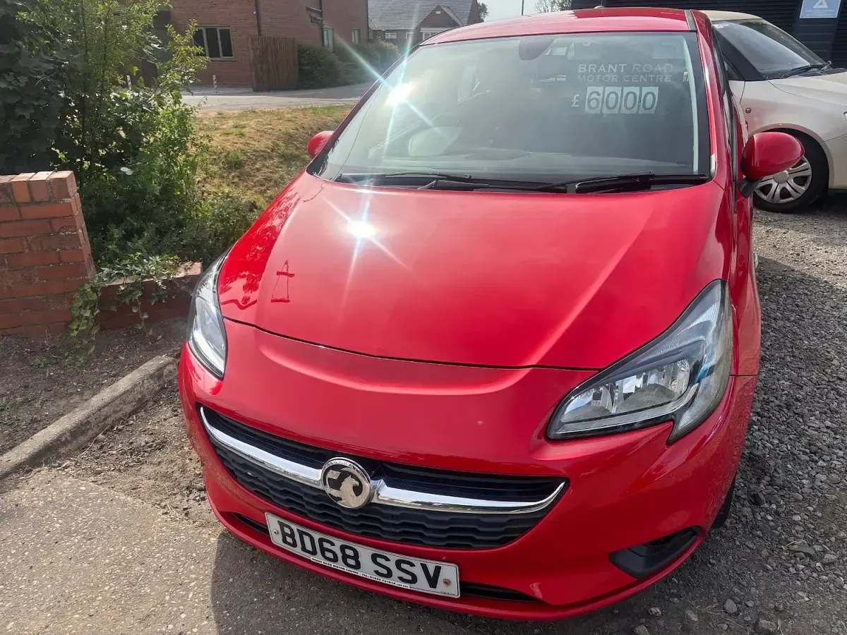 Used Vauxhall Corsa 75 HP (55 kW) 2018 Red Hatchback