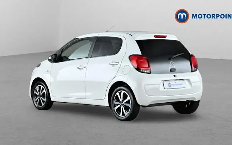 Used Citroën C1 Flair 72 HP (52 kW) 2020 White Hatchback