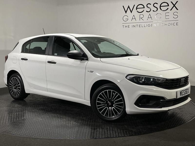 Used 2022 Fiat Tipo Hatchback | £9,200 (Good price) - Image 1/1