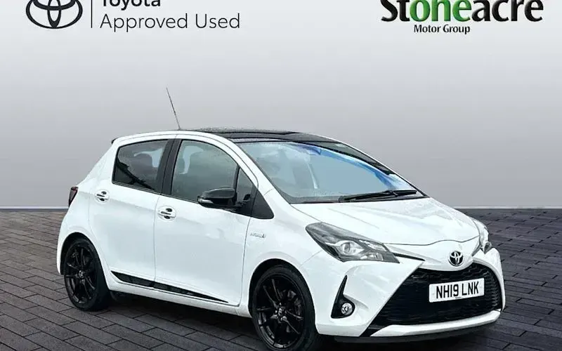 Used Toyota Yaris Hybrid Sport 101 HP (74 kW) 2019 Hatchback