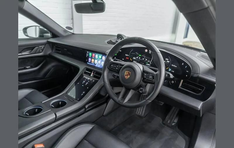 Used Porsche Taycan 419 kW (571 HP) 2022 Grey Sedan