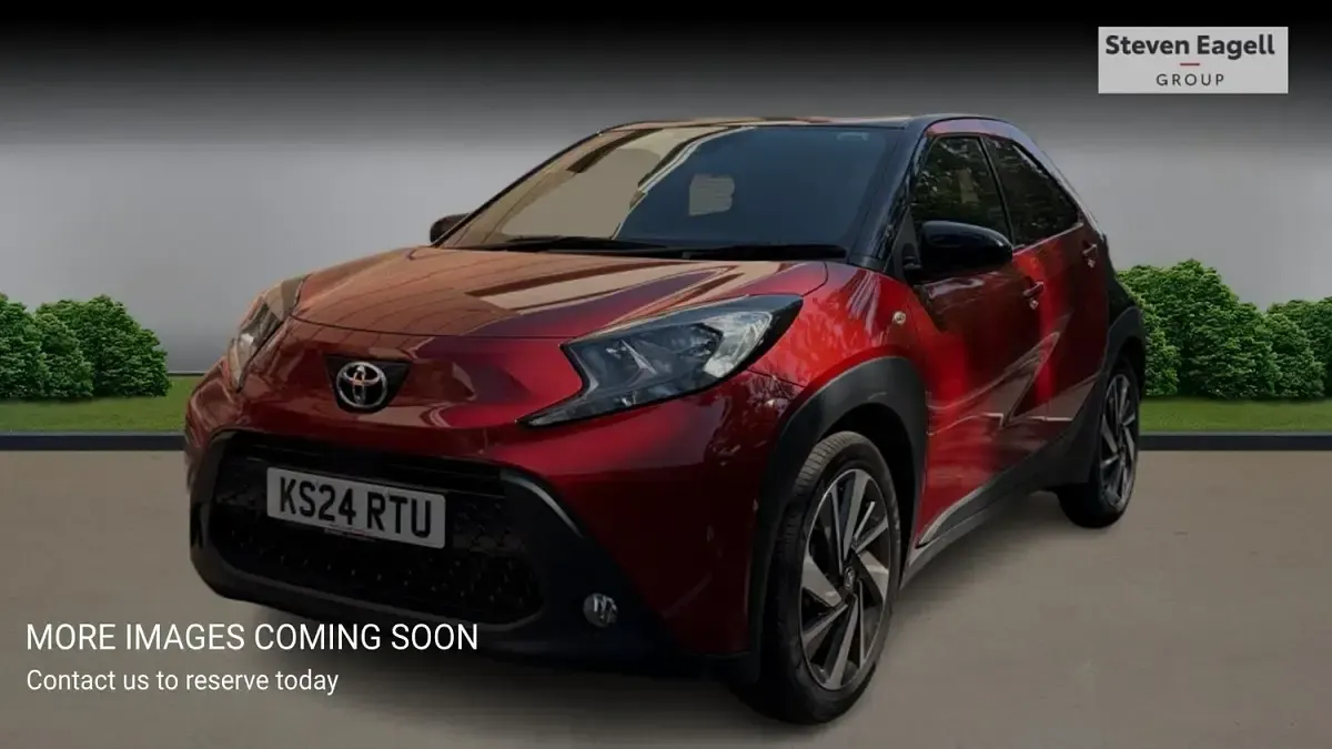 Used Toyota Aygo X 72 HP (52 kW) 2024 Red SUV