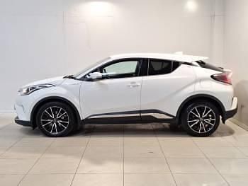 Used Toyota C-HR 122 HP (89 kW) 2018 White SUV