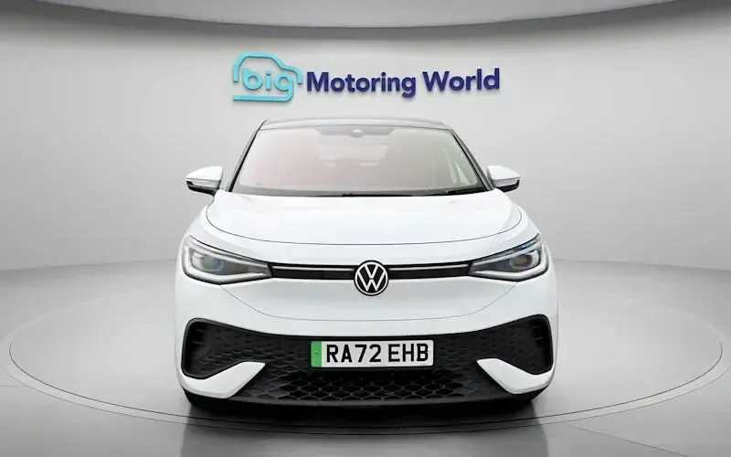 Usado VW ID.5 Pro 127 kW (174 HP) 2023 Branco SUV