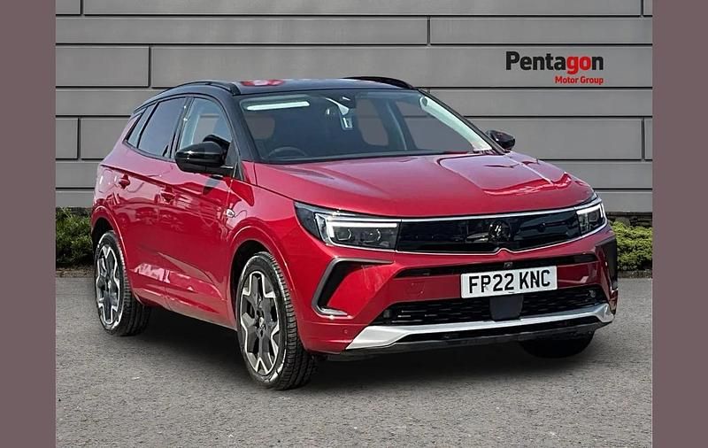Used Vauxhall Grandland X Ultimate 128 HP (94 kW) 2022 Red SUV