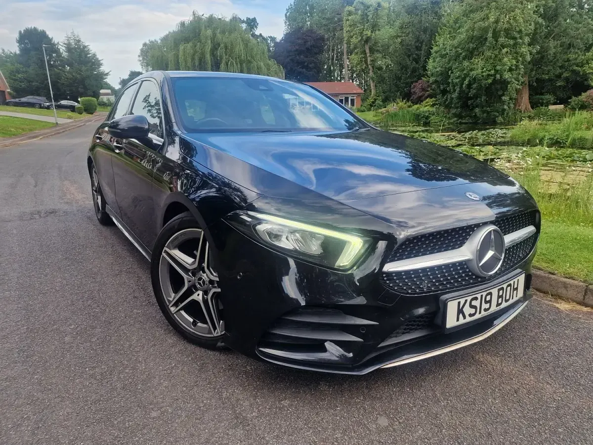Used Mercedes A180 Executive 116 HP (85 kW) 2019 Black Hatchback