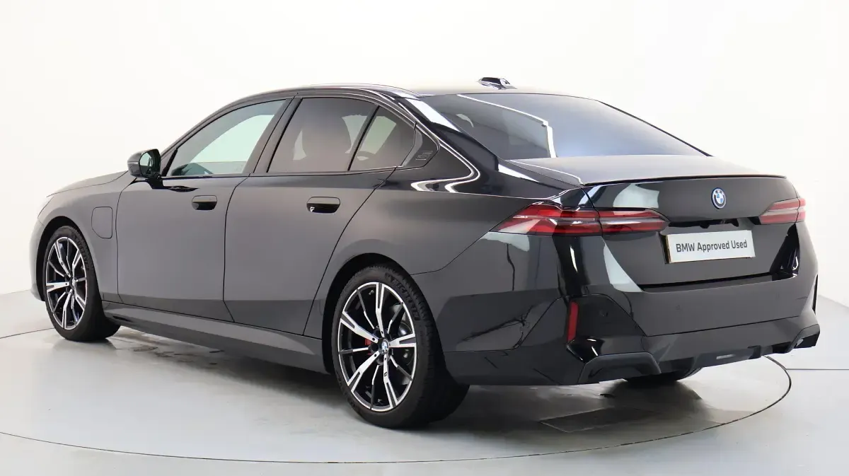 Used BMW 530e M Sport 295 HP (216 kW) 2026 Black
