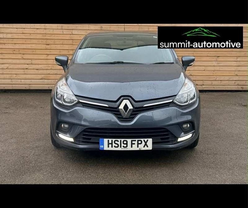 Used Renault Clio IV Iconic 90 HP (66 kW) 2019 Grey Hatchback